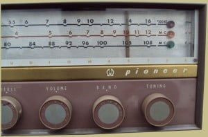 Pioneer FM-R301 Right