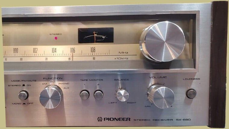 Pioneer SX-680 Knobs