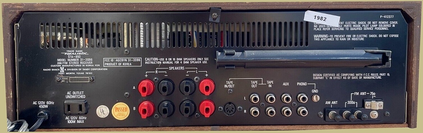 Realistic STA-850 Back Panel