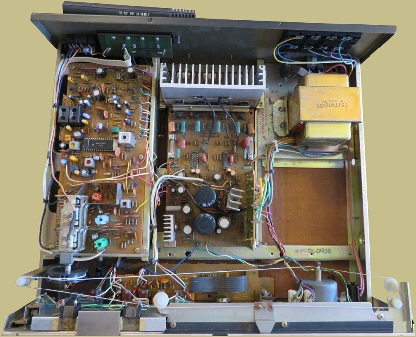 Marantz 1515 Inside
