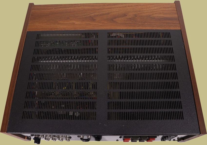 Pioneer SA-8800 Wood Case